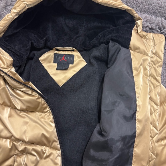 Winter jacket size 8-10 yrs - Picture 4 of 4